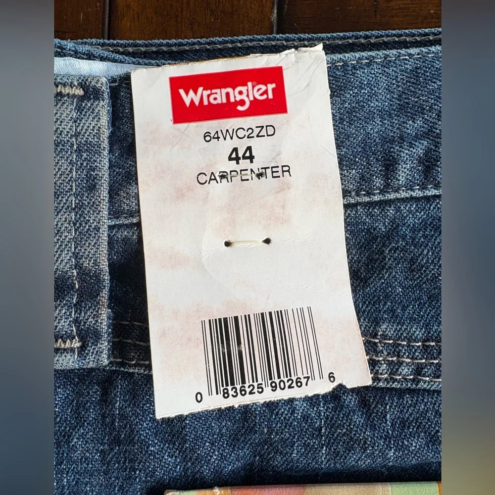 Wrangler Men's 100% Cotton Carpenter Jean Shorts -Size 44 - Durable & Dependable